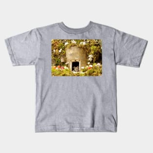 George the mouse in a log pile house Kids T-Shirt